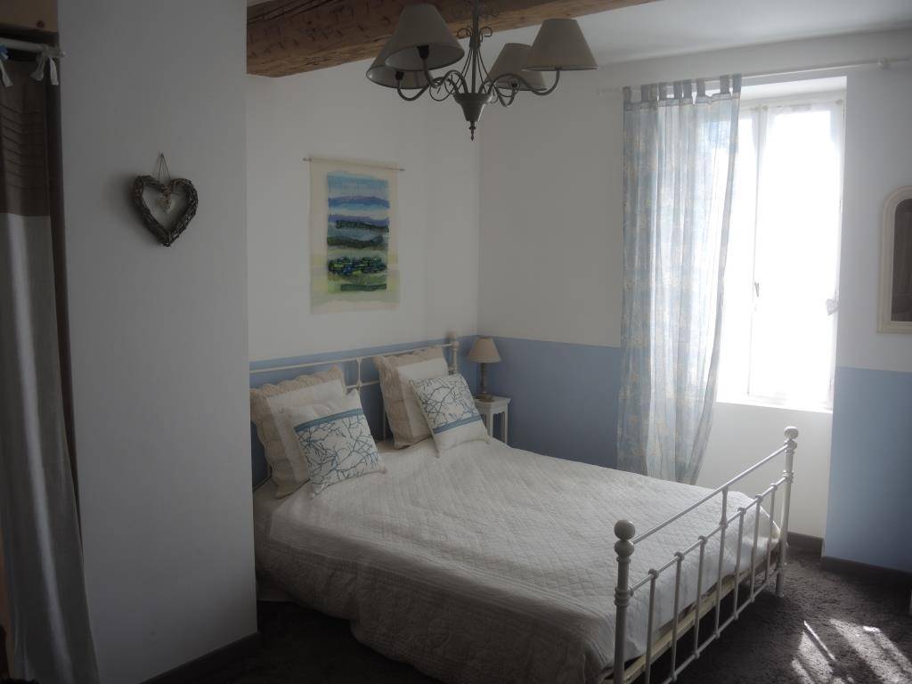 TAULIGNAN Grignan Maison de village restaurée Rénovation de charme VENDUE PAR  MIRANDA IMMOBILIER